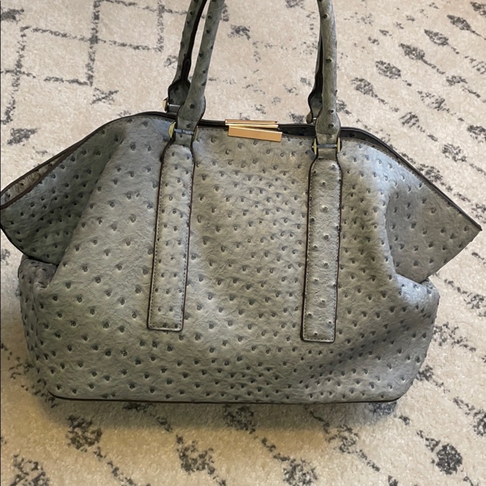 Grey ostrich large purse with detachable strap